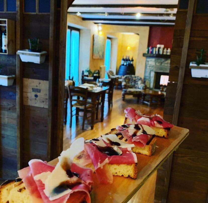Agriturismo Il Talento Nella Quiete Castiglione d'Intelvi ภายนอก รูปภาพ