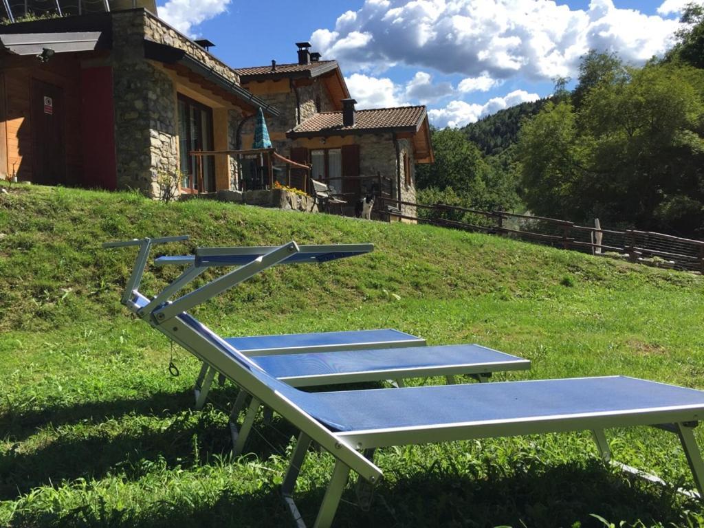 Agriturismo Il Talento Nella Quiete Castiglione d'Intelvi ภายนอก รูปภาพ