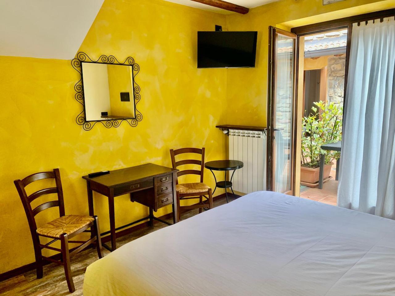 Agriturismo Il Talento Nella Quiete Castiglione d'Intelvi ภายนอก รูปภาพ