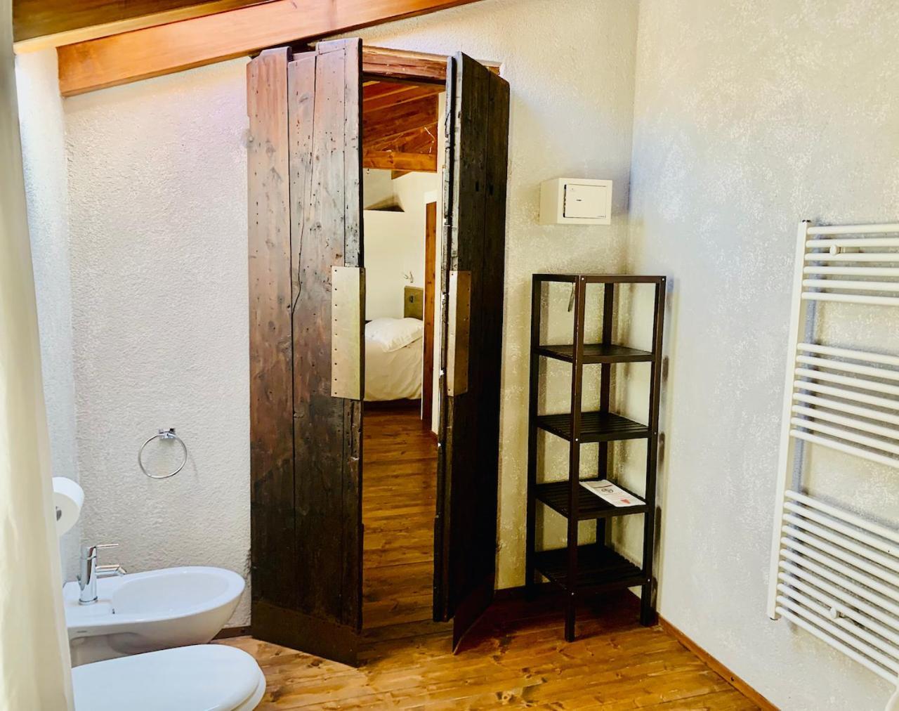 Agriturismo Il Talento Nella Quiete Castiglione d'Intelvi ภายนอก รูปภาพ