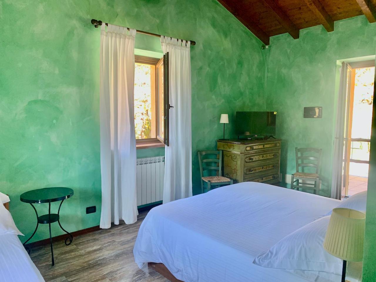 Agriturismo Il Talento Nella Quiete Castiglione d'Intelvi ภายนอก รูปภาพ